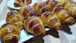 Croissant  هذا الكرواسون الي غدي تولي معتمدة عندك ناجحة مورقة بدون عجين مورق بطريقة بسيطة و ناجحة