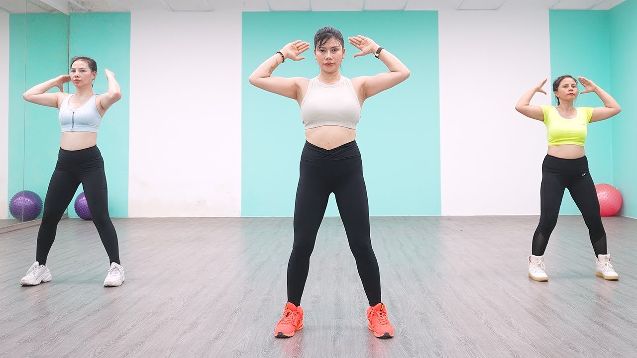 Сожгите 300 калорий: интенсивная 30-минутная тренировка для сжигания жира на всё тело.