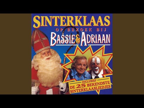 Putar Sinterklaas Kapoentje - Bassie & Adriaan