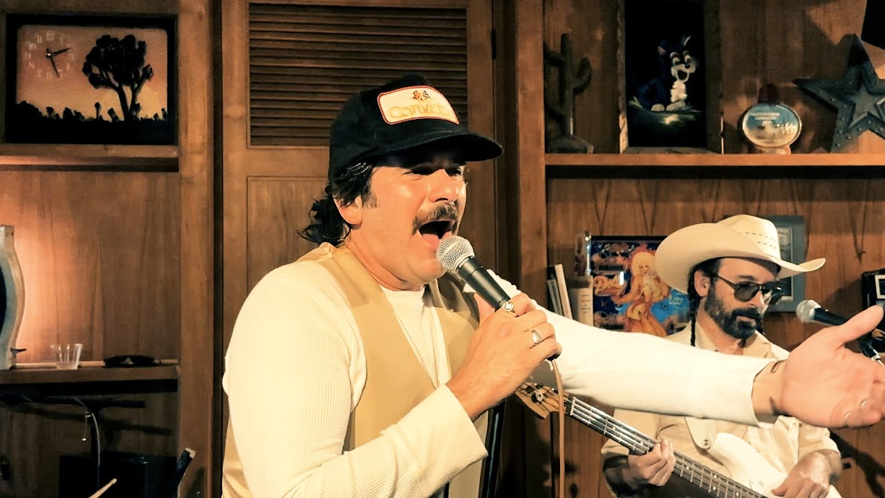 “One Man Show” – Chase Manhattan Live at Desert 5 Spot | Y’all Star Revue Premiere