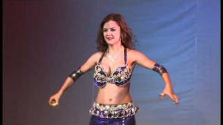 Yana belly dance with zill Resimi