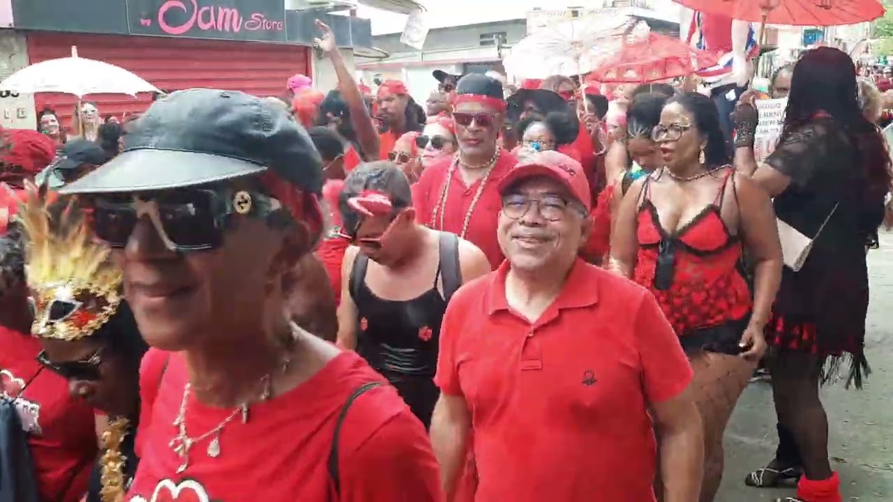 Groupe Chuuut à Fort de France Mardi gras le 17/02/26