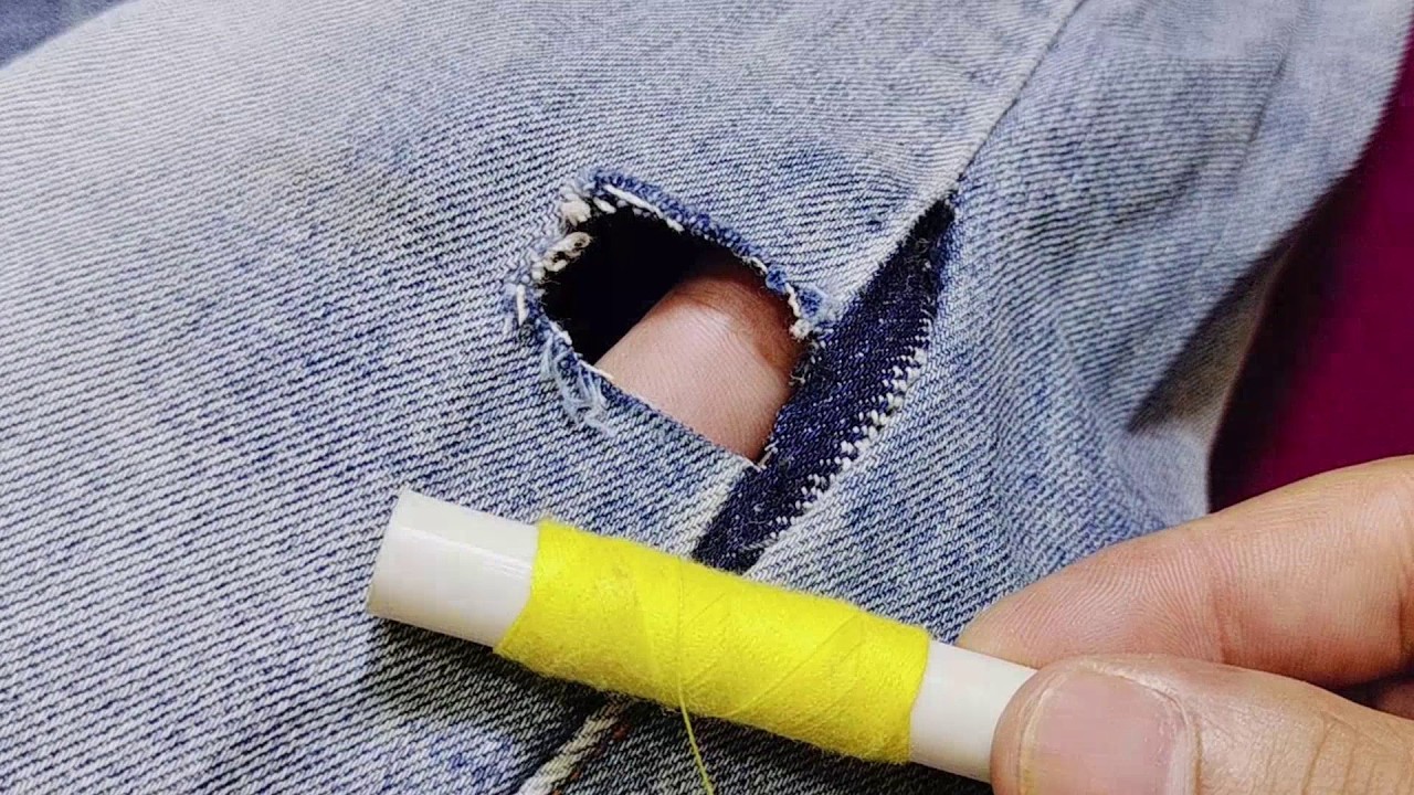 Teach yourself how to fix a complicated hole in your jeans with this ...