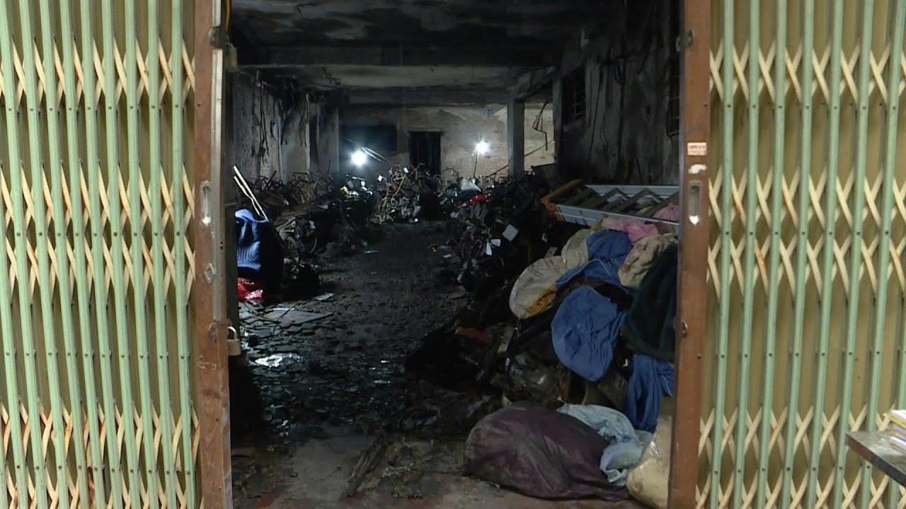 Dozens dead in apartment fire in Vietnamese capital Hanoi | AFP - YouTube
