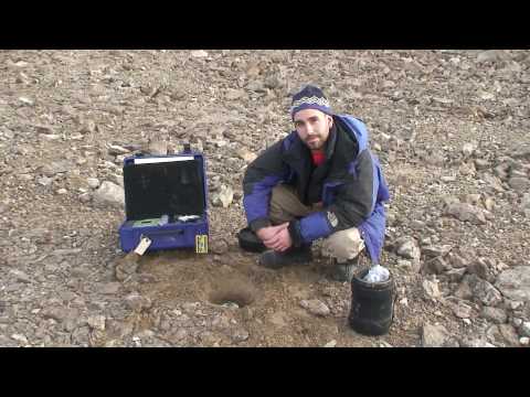 FMARS 2009 - Deploying the Seismic Station Near the Hab