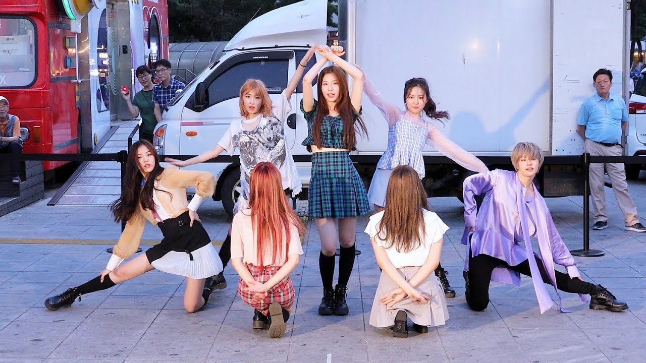 180803 공원소녀(GWSN) - 너무너무너무 (Very Very Very) I.O.I COVER [신촌버스킹] 4K 직캠 by 비몽