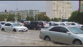 Ливень в Актау: с улиц откачали больше 30 тыс. кубометров воды