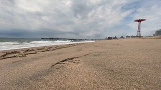 NYC beaches reopen despite wet start to holiday weekend