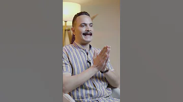 احذر من الشيك الي عليه اسمك 