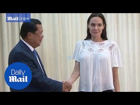 Video: Angelina Jolie s-a întâlnit cu premierul Cambodgiei