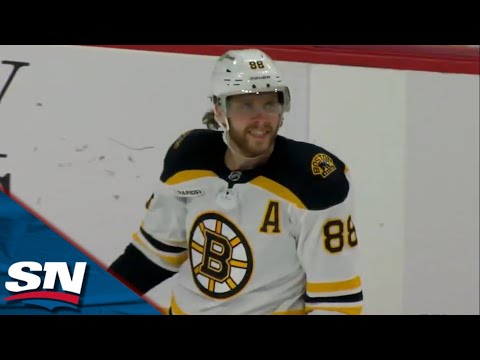 Bruins' David Pastrnak Notches His 50th Goal And 600th Career Point With Five Hole Score