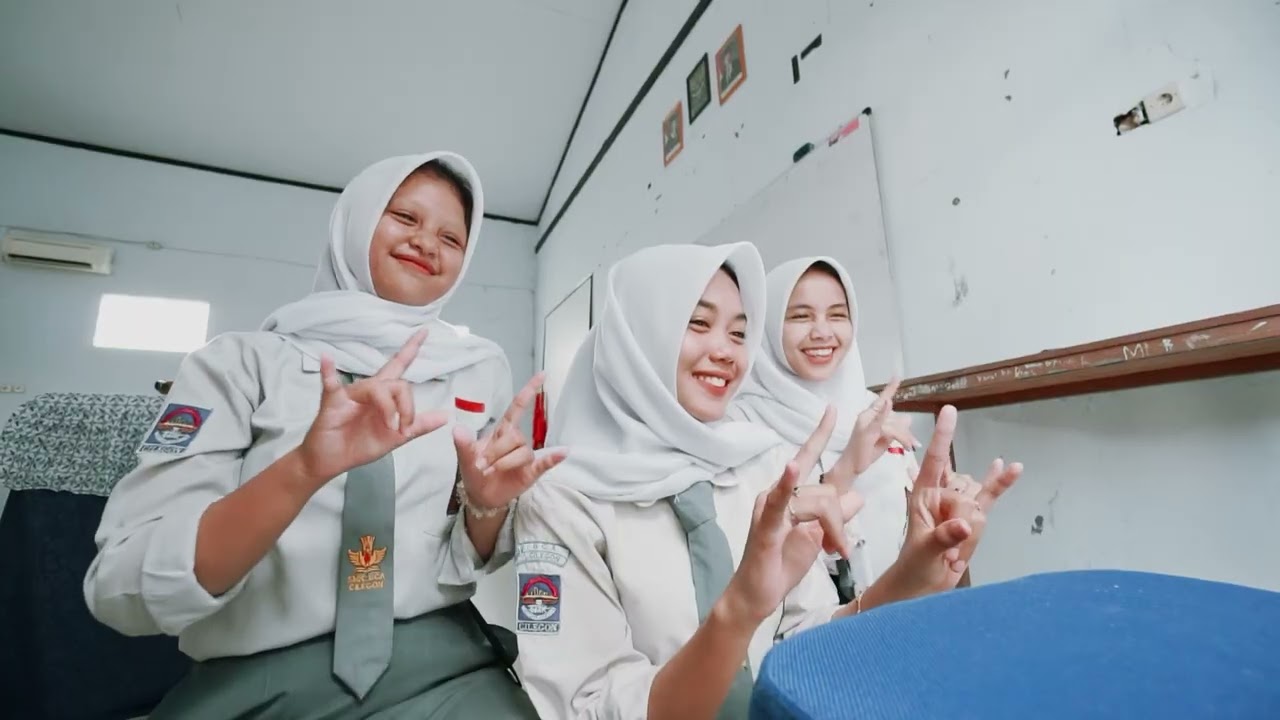 Video Angkatan SMA BCA 2025