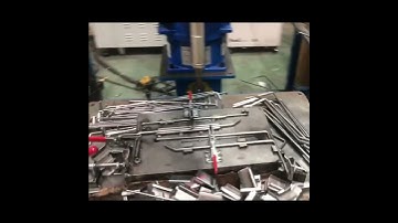 How do metal factories weld metal bars, a video shows you#display #displayracks #custom