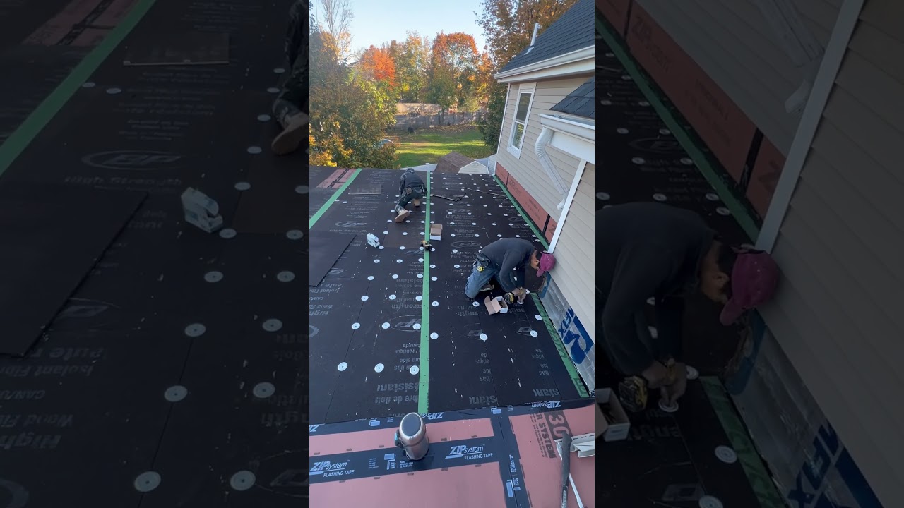 Rubber roof installation 