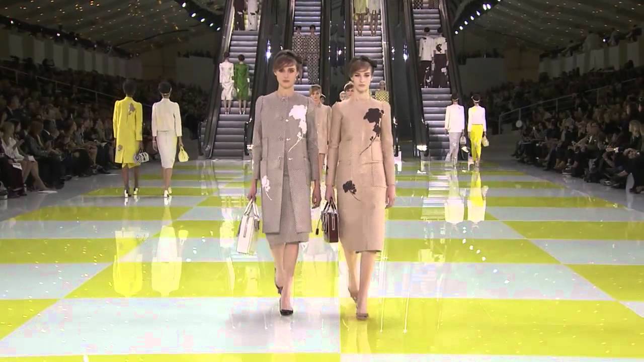 Louis Vuitton Spring/Summer 2013 Womenswear Show 