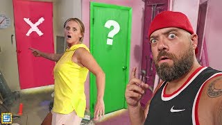 Spending 24 Hours Trying To Escape The Secret Abandoned Mystery House