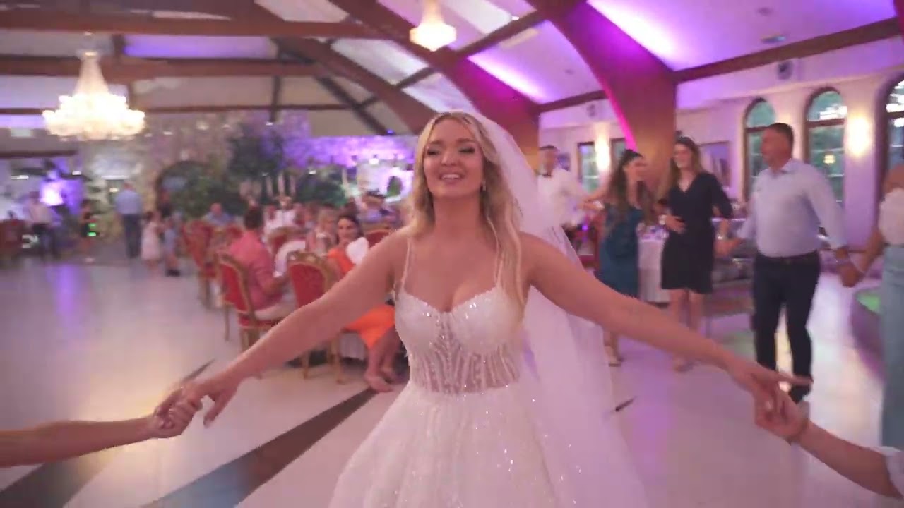 Igraj kolo dok ne svane zora! - Srpska Svadba - Etno Selo Stanisic - Nasa Prica Bend - Photo Story