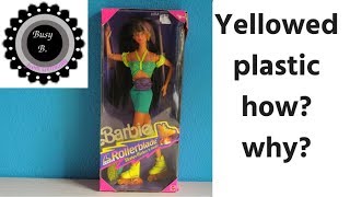 The yellowing plastic of Barbie pink boxes from the 1980s & 1990s Resimi