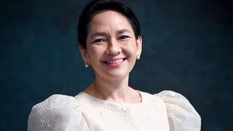 Ganito Ka Yabang SI Sen.Risa Hontiveros Sa SONA no Clapping...
