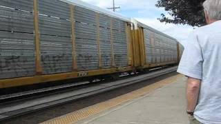 EB BNSF Auto Rack Stack Train Departs Vancouver WA