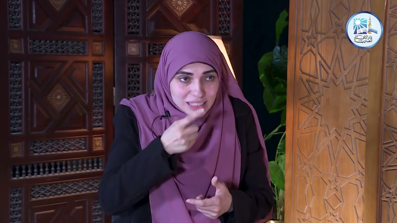 هل نزول دم الحيض قبل أذان المغرب يُفسِد الصوم؟