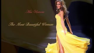 Beautiful evening dress，Beautiful woman（Miss Universe）