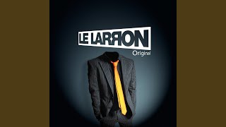 Video thumbnail of "Le Larron - Je t'aime (feat. Lisa Portelli)"