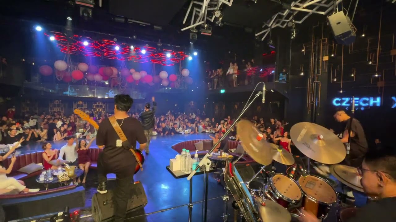 DA ENDORPHINE LIVE CZECH