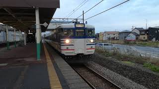 【フラットが出来てる】115系N37編成新ﾆｲ(新潟一次色) 3372M 新潟→新井 三条駅発車