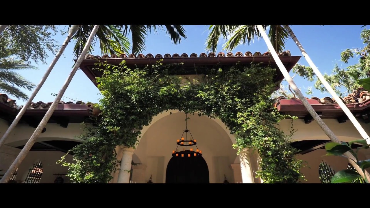 6385 Pine Tree Drive Circle, Miami Beach, Florida