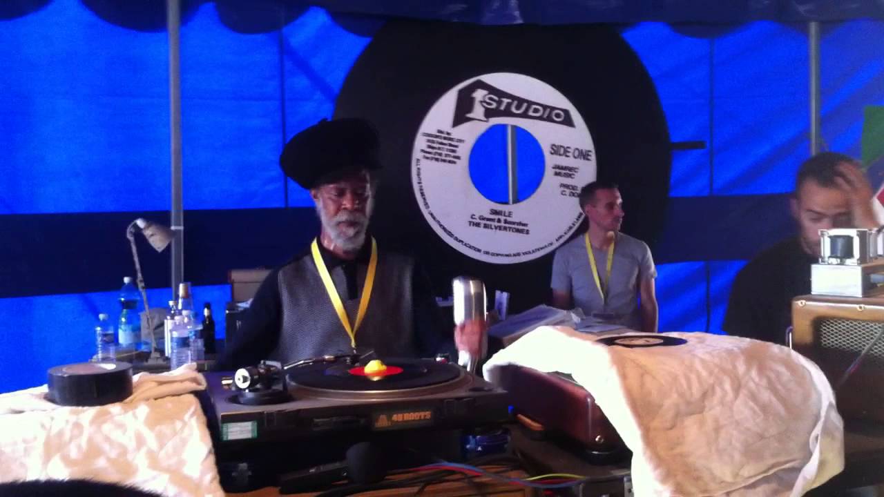 Ras Digby a longside rootikalist jako