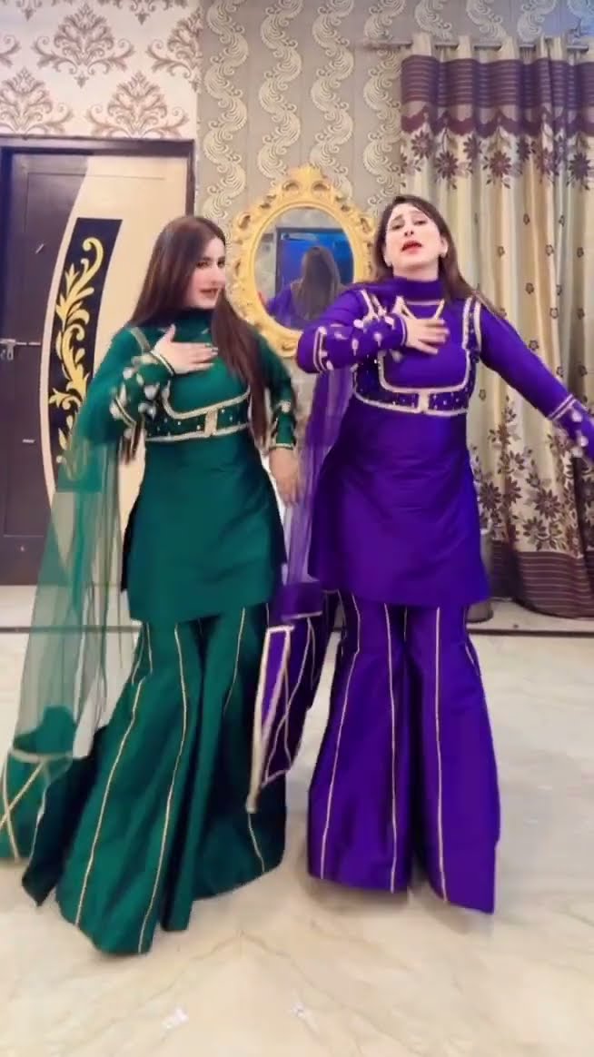 Cute Dance on Kali Activa? Pind De Gerhe Marda?? #shorts #punjabi