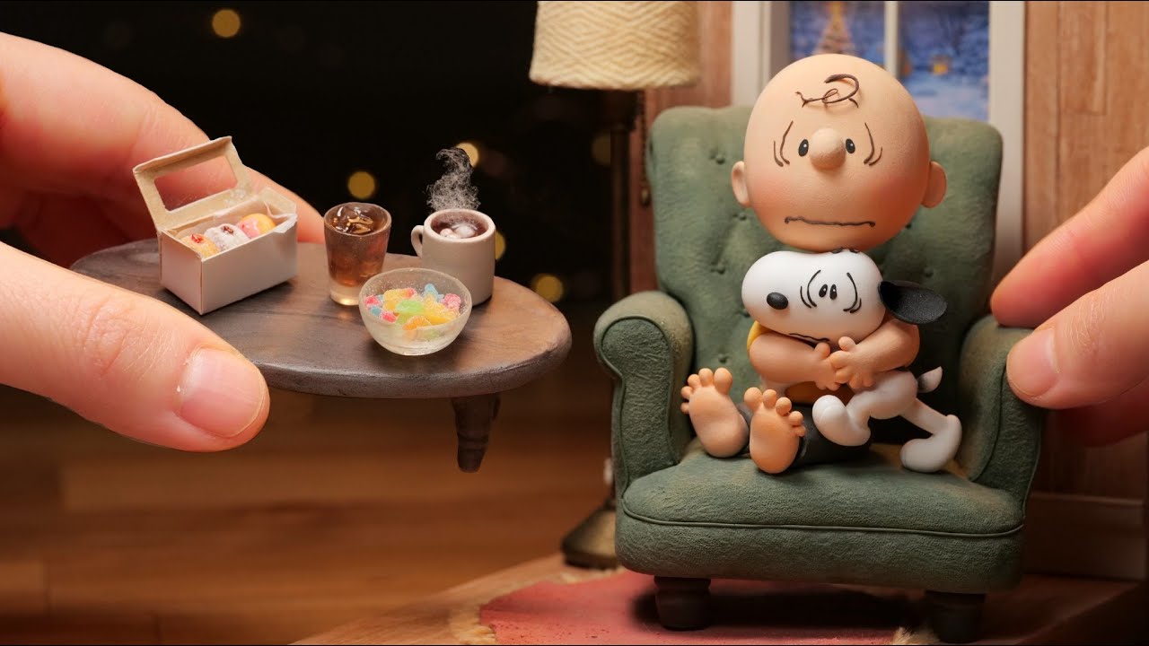 Рождественская диорама Чарли Брауна и Снупи из глины | 4K