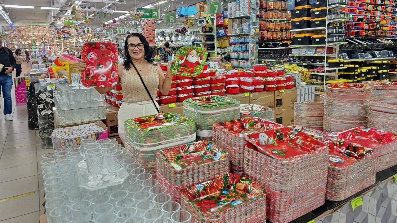 ATACADO DOS PRESENTES NO CLIMA NATALINO, LINDAS DECORAÇÕES!!