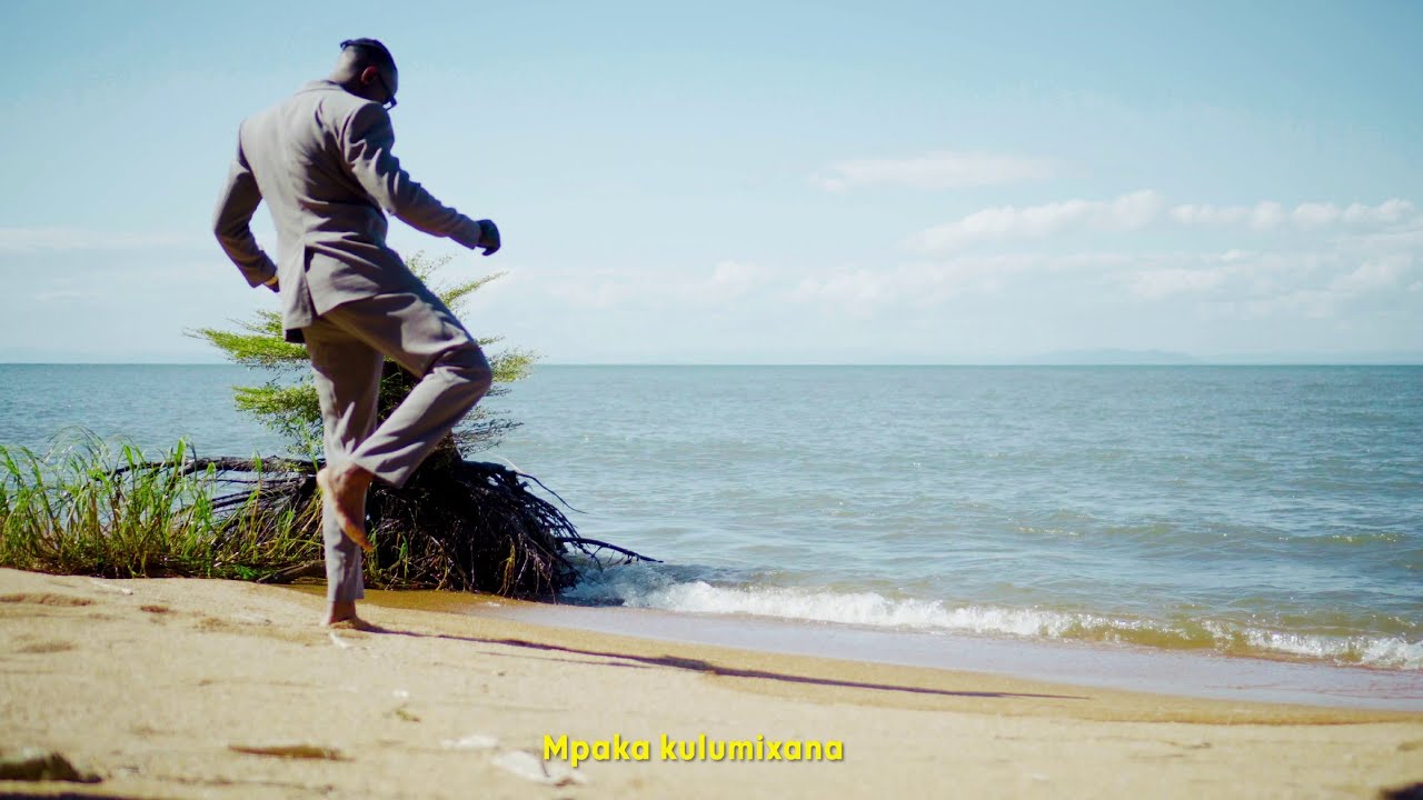 Piksy   Xana (Ubwere) Clip officiel