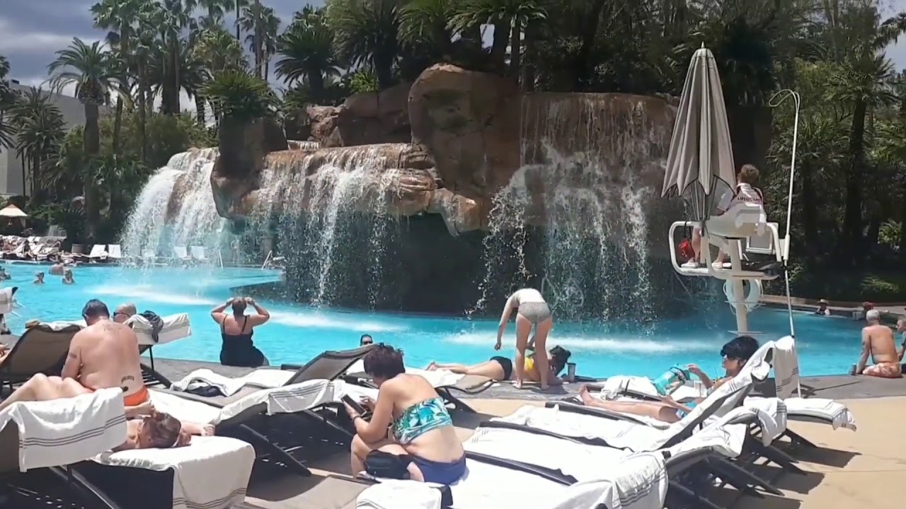 the mirage pool