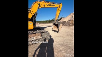 #shorts ll AMAZING EXCAVATOR MOVING II #excavator #trending #blippi #explore #viralvideo #short #top