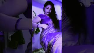 Hot Bhabi Saree Y