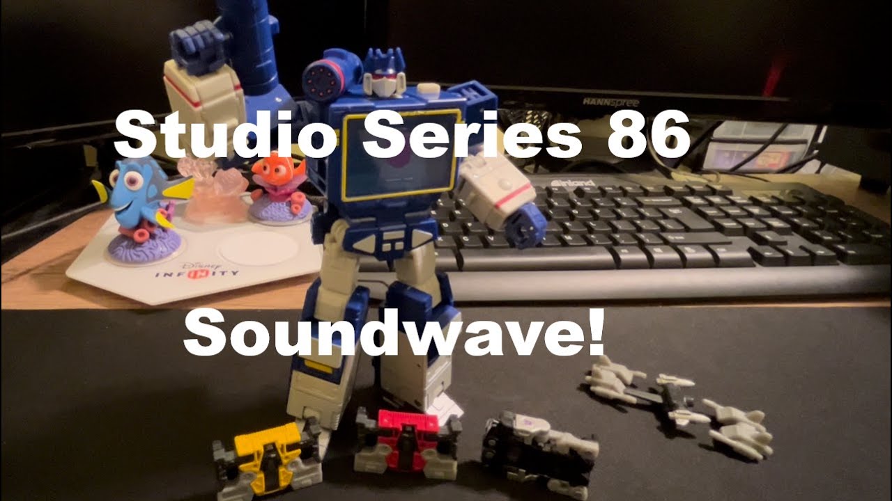 Studio Series 86 Soundwave!