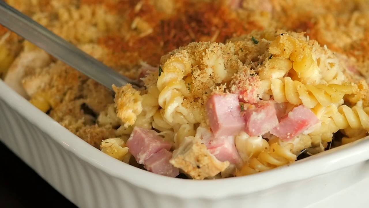 Chicken Cordon Bleu Pasta Bake - YouTube