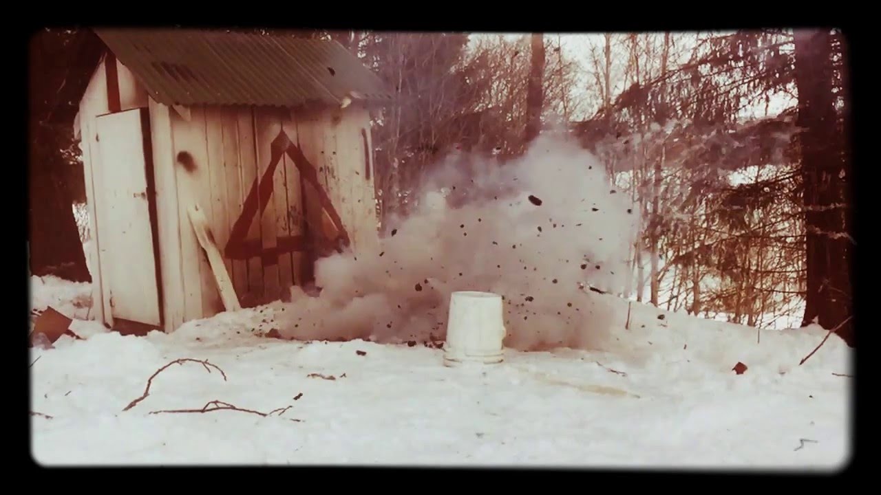 Hammer Studios - Sprayboks (Svart Spraylakk) SlowMo!