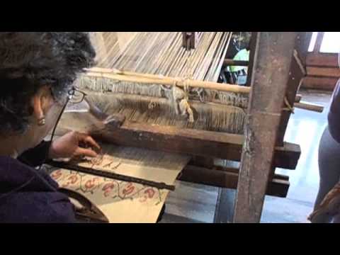 Βίντεο: Πώς να πλέκει σε αργαλειούς