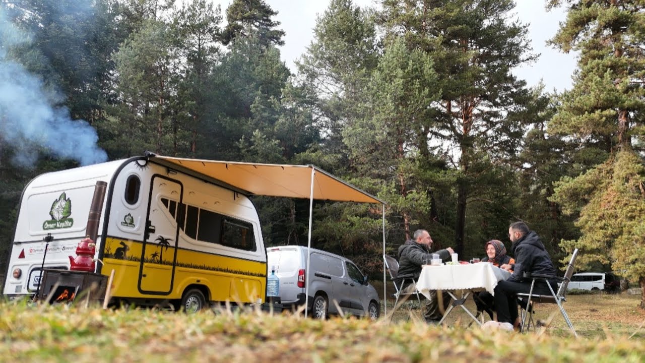 Gerede Yaylasında Ormanın Kalbinde Karavan Kampında Doğa İçinde Lezzetli Yemekler