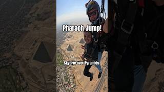 Pyramid jump: Wanna same photo? 📸 | The Skydiving Channel #skydive