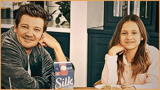 Famous Jeremy Renner and his daughter Ava have a sweet relationship! Profile