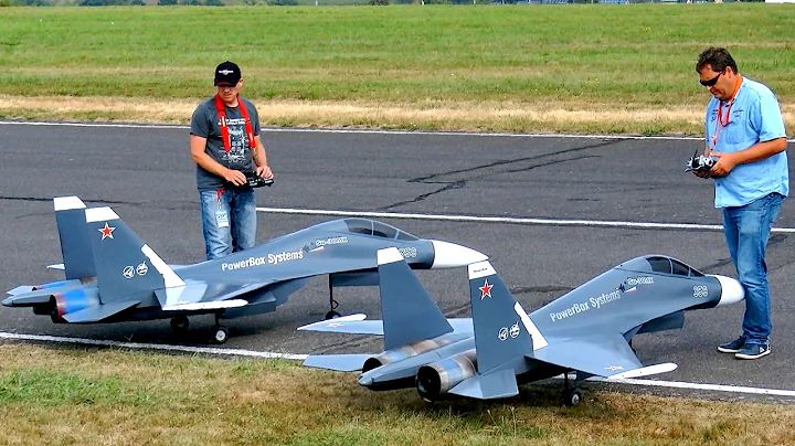 GREAT RC JET MODEL SHOW WITH 2X SUKHOI SU-30 MK EL...