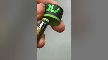 Gareth Potts shows how to change your pool tip ✅🎱 #tips #billiards #garethpotts #guide