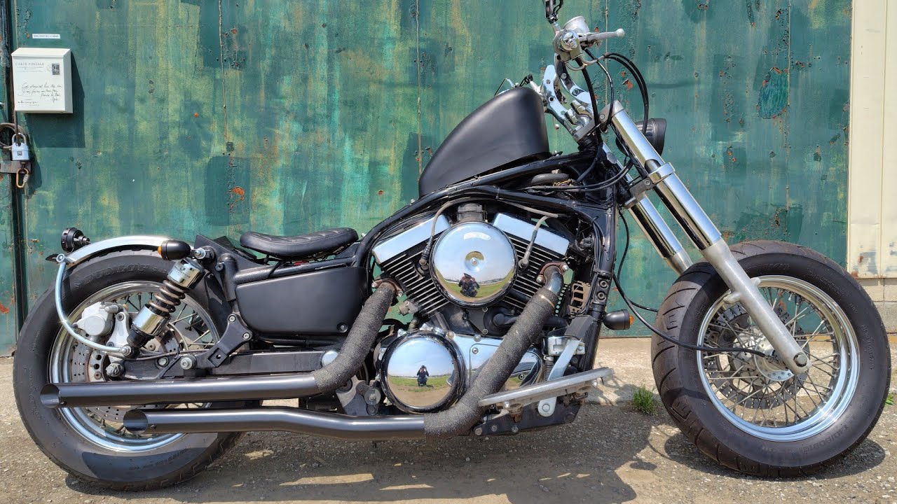 バルカン1500 クラシック 始動動画 Kawasaki VN1500 VNT50D - YouTube