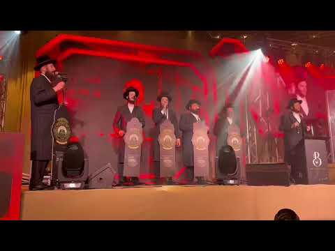 Beautiful Stage With Zanvil Weinberger, Malchus Choir & Benny Bransdorfer