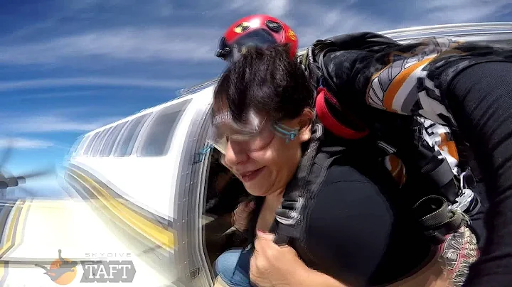 Edith Maldonado Skydive Taft.